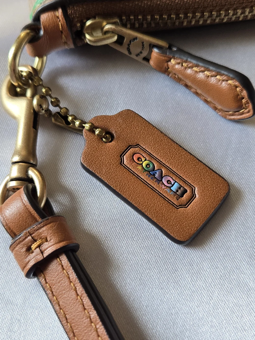 Coach Rainbow Signature Canvas Wristlet - Tan Trim EUC